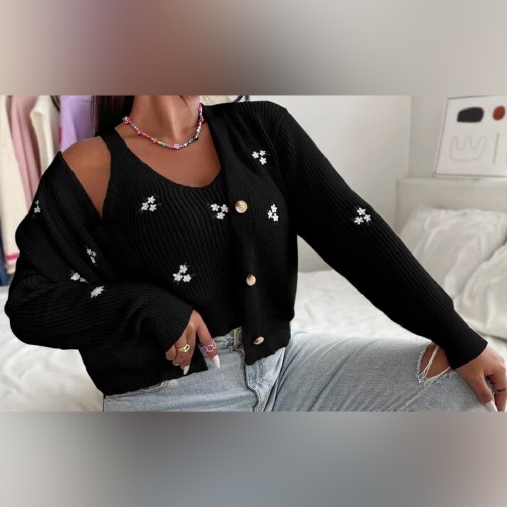 NEW 0 XL SHEIN Qutie Plus Floral Embroidery Cardigan & Knit Top